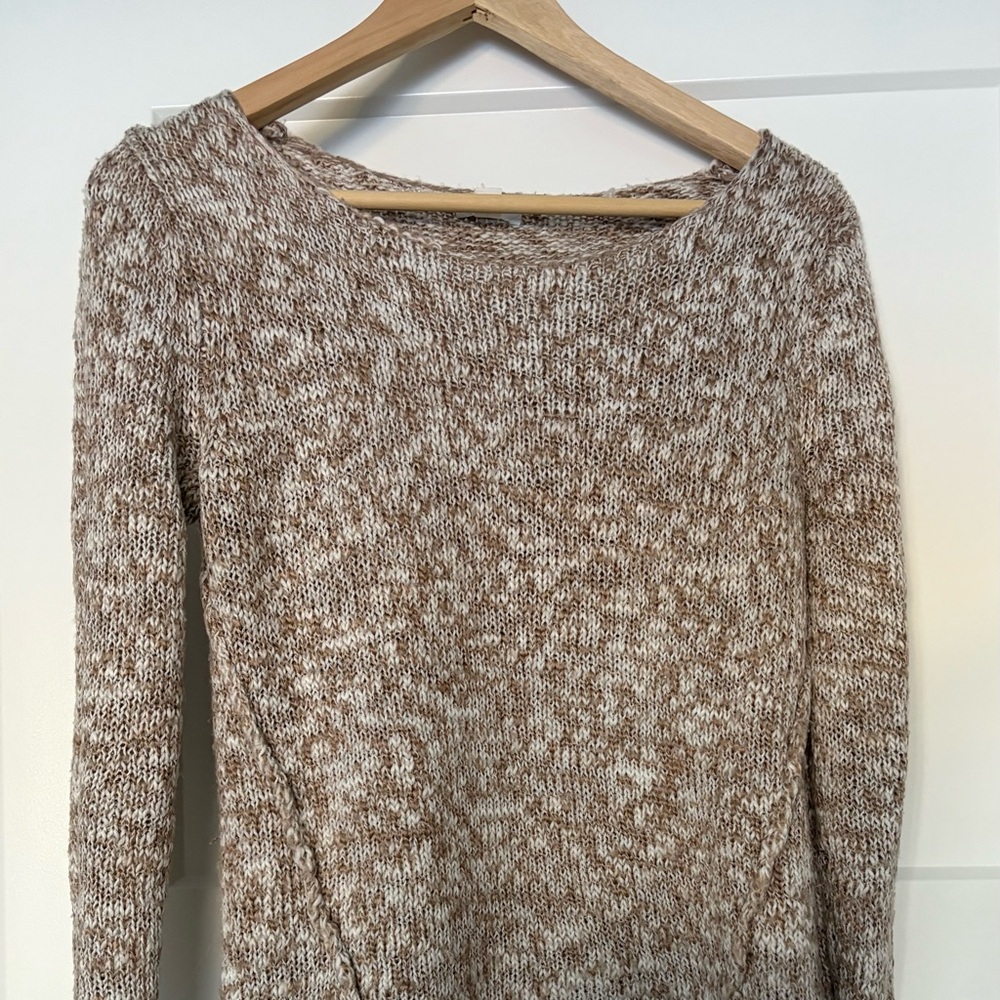 BP Sweater Caramel White Tan Knit Pullover Round Neck Long Sleeve Women US S